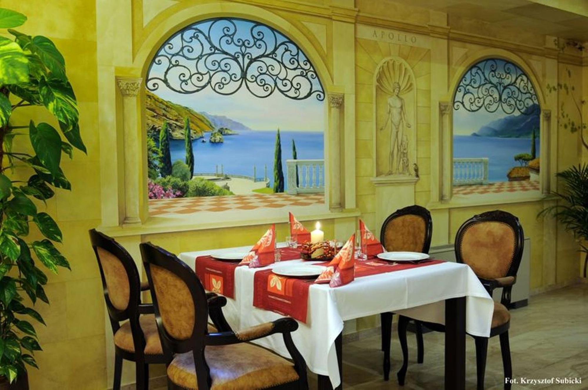 Hotel Apollo Darlowko Luaran gambar